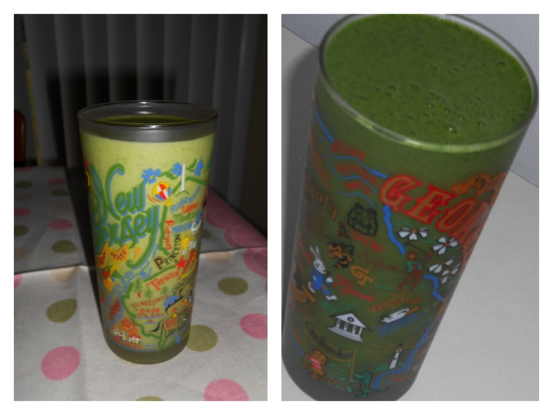 My spinach smoothie without the algae, then with the algae